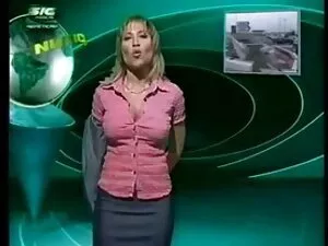 Kyouko Maki adalah b ...