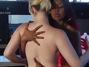 Suami situs bokep je ...