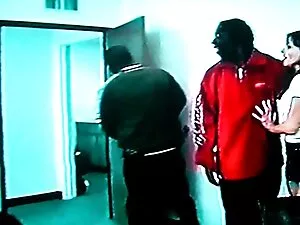 Viki akan hancur di  ...