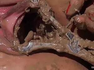 Sexy strap video sex ...